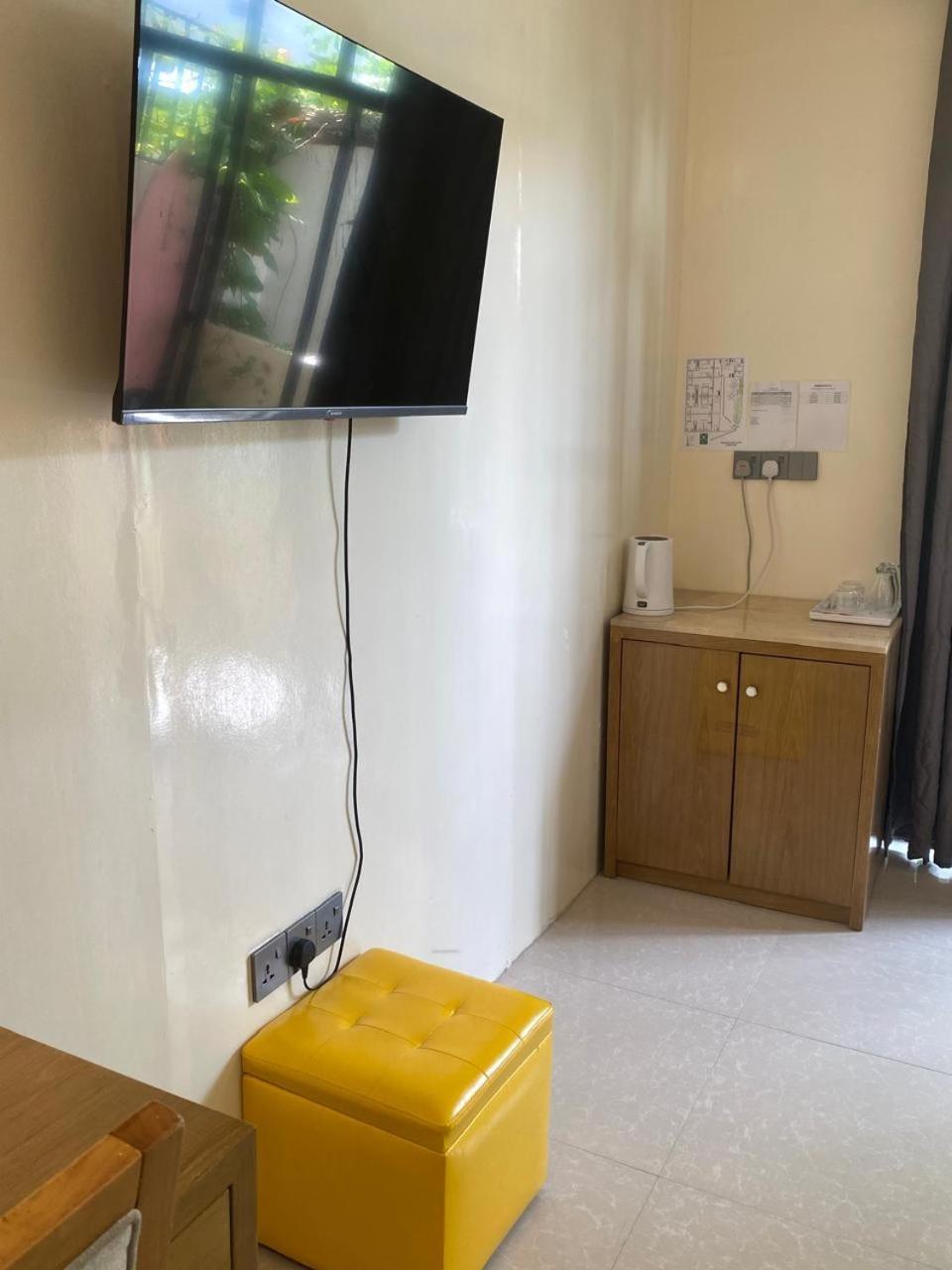 Maavaharu Guest House Himmafushi Eksteriør bilde